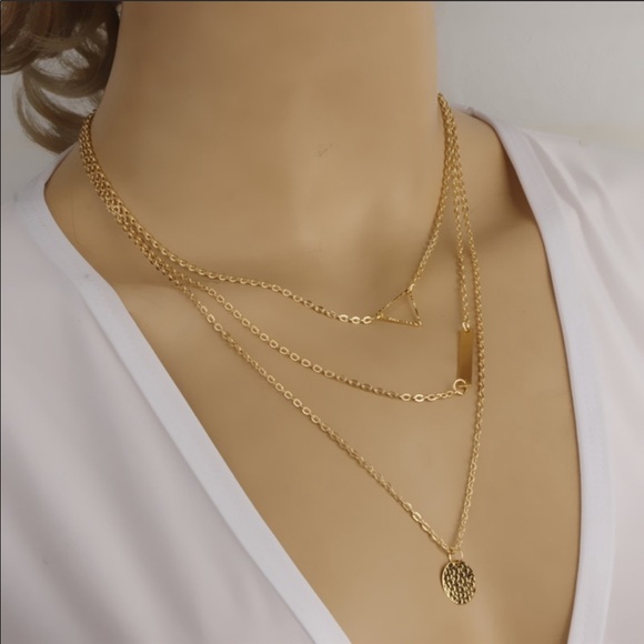 Gold 3-layered triangle bar necklace - Picture 2 of 2